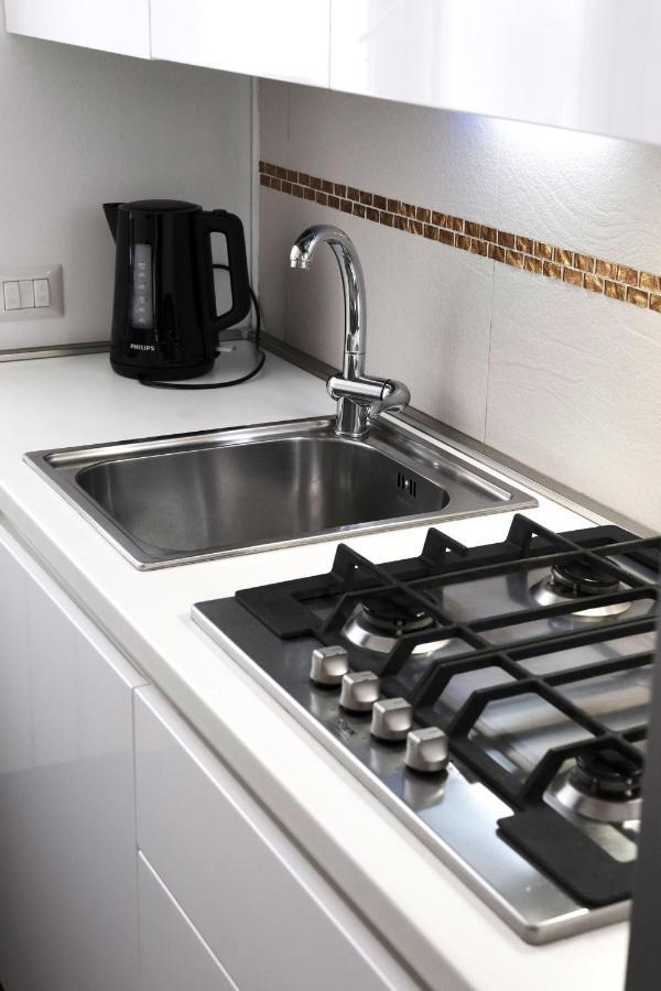 Comecasa Flowery Terraced Apartment Milan Bagian luar foto