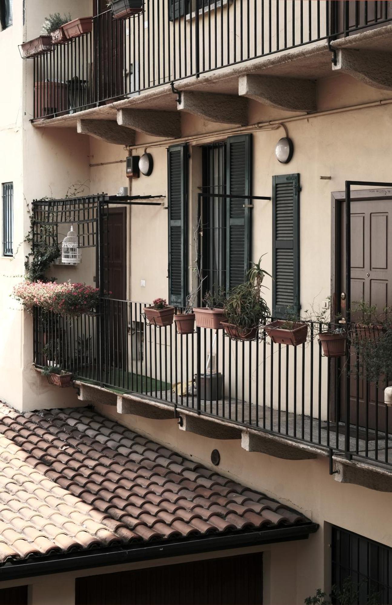 Comecasa Flowery Terraced Apartment Milan Bagian luar foto