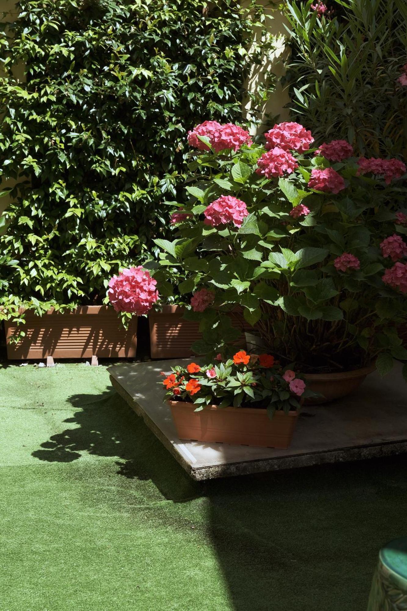 Comecasa Flowery Terraced Apartment Milan Bagian luar foto